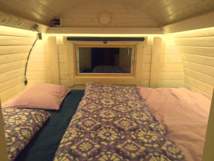 舒适的床， 160x200厘米……