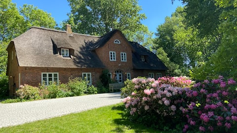 Warft Simmerdeis - Vacation apartment 2 on the first floor