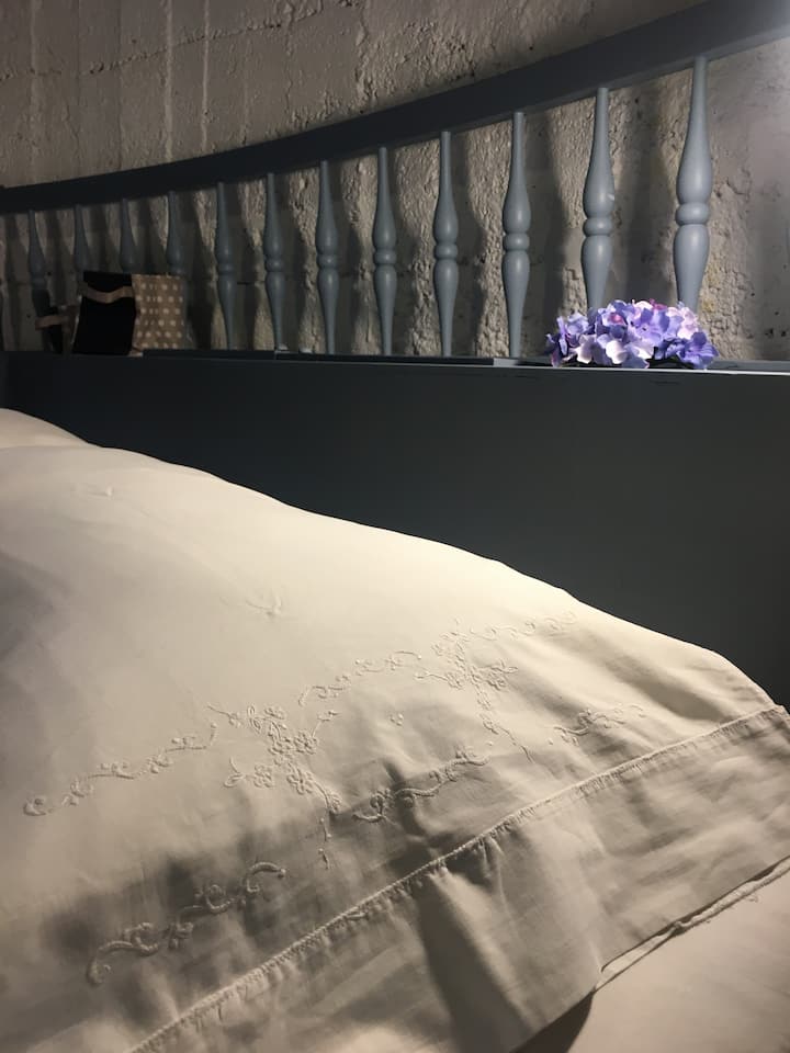 Lenzuola ricamate ...