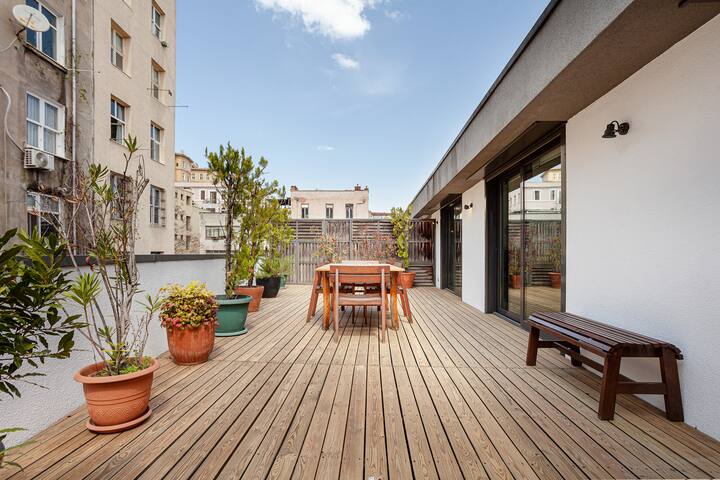 Two Bedroom w. Terrace in Galata (A24) gallery image 4