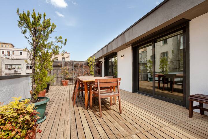 Two Bedroom w. Terrace in Galata (A24) gallery image 2