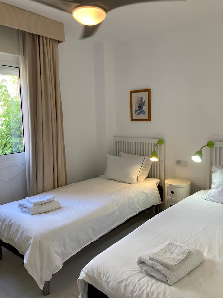 غرفة النوم 2