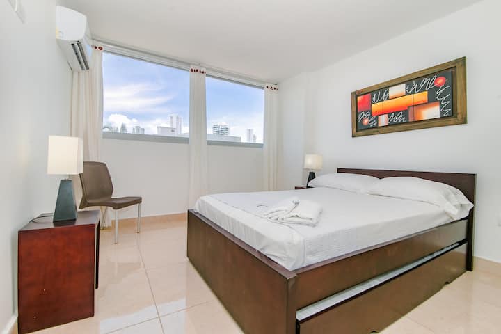 Segunda habitación / 
Second room