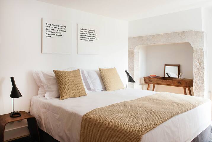 Madalena Orquidea Living 5.1 (5th floor) gallery image 4