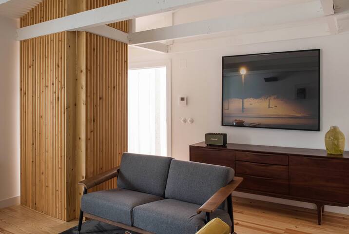 Madalena Orquidea Living 6.1 (6th floor) gallery image 2