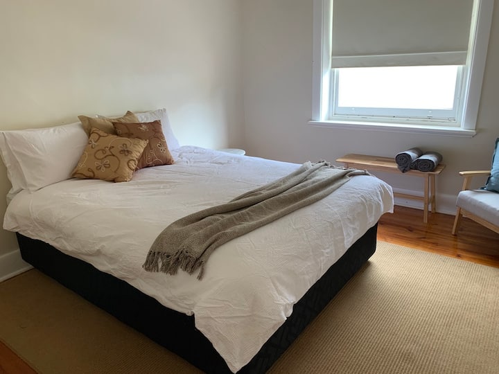 Harcourt House Houses for Rent in Bordertown, South Australia