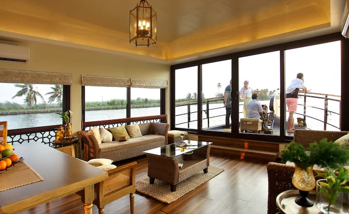 Spice Routes Houseboat - Fennel