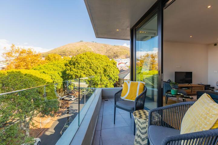 Guest favourite apartment, close to V&A