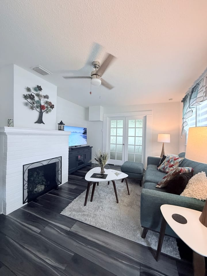 Sweet Retreat
 In Sanford Historic District - サンフォード, FL