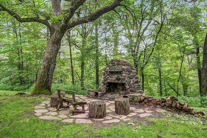 River Haus Where Good Times&Great Memories Happen! gallery image 2