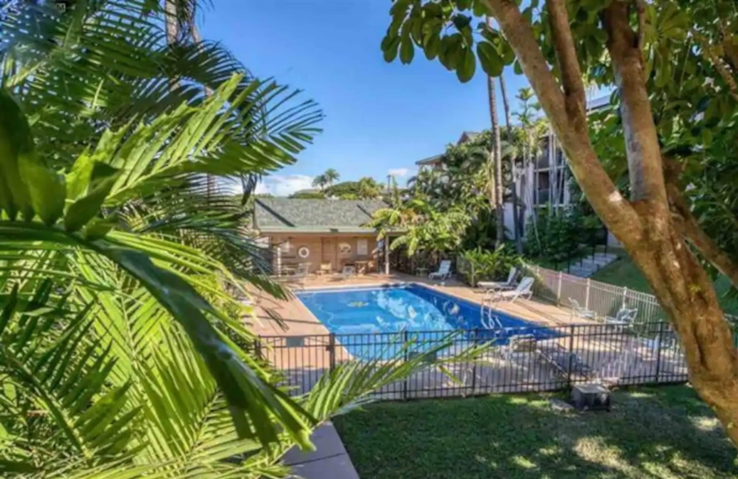 Condo in Kihei · ★4.92 · 1 bedroom · 1 bed · 1 bath - Image 36