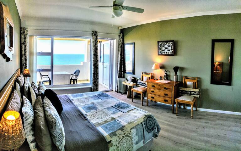 Penguinden-EntireVilla w SeaView, NOloadsheddign gallery image 4