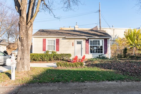 Austin Drive, New, Michigan