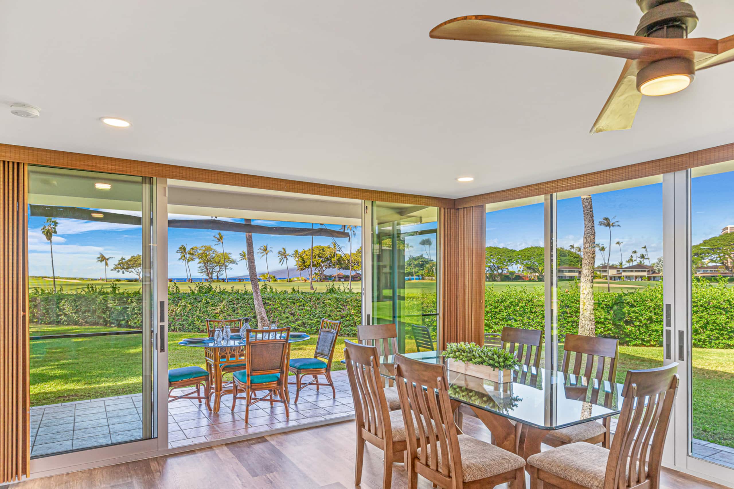 Condo in Lahaina · ★4.95 · 2 bedrooms · 4 beds · 2 private baths - Image 3
