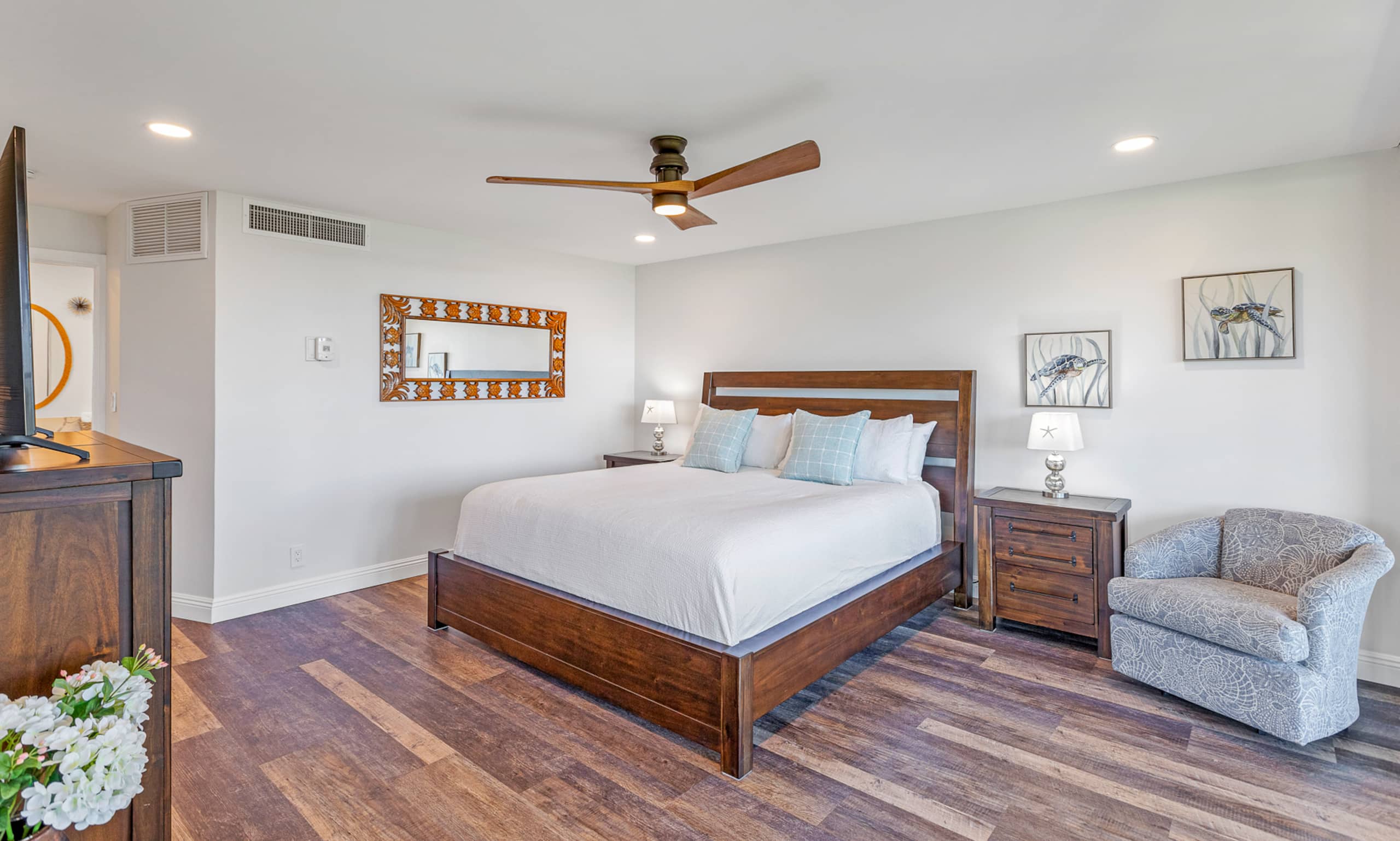 Condo in Lahaina · ★4.95 · 2 bedrooms · 4 beds · 2 private baths - Image 19