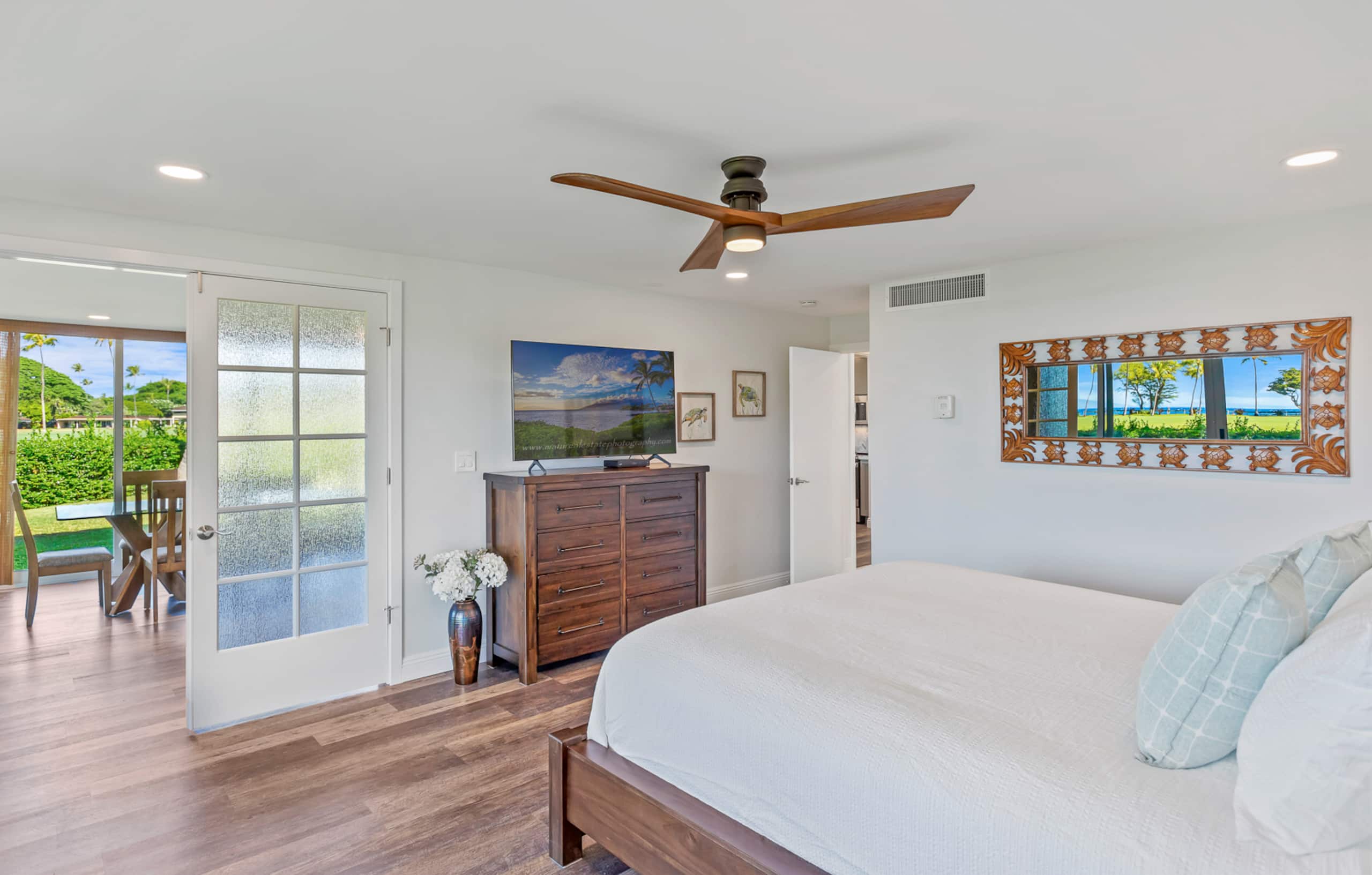 Condo in Lahaina · ★4.95 · 2 bedrooms · 4 beds · 2 private baths - Image 20