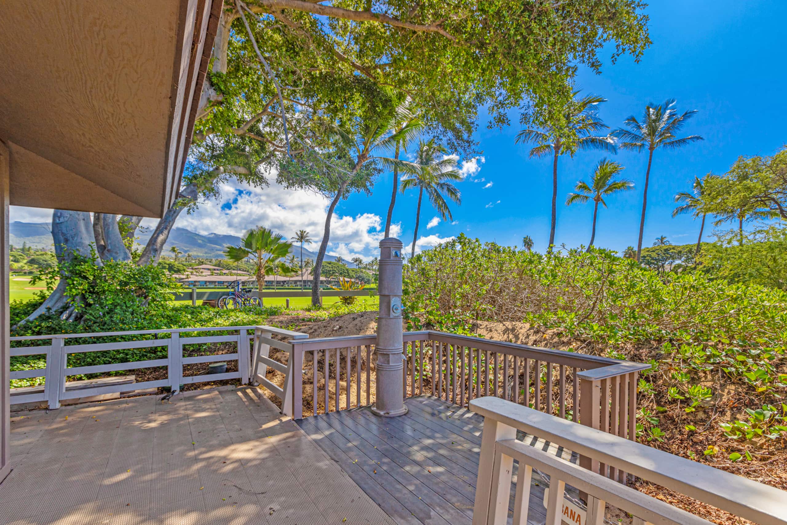 Condo in Lahaina · ★4.95 · 2 bedrooms · 4 beds · 2 private baths - Image 46