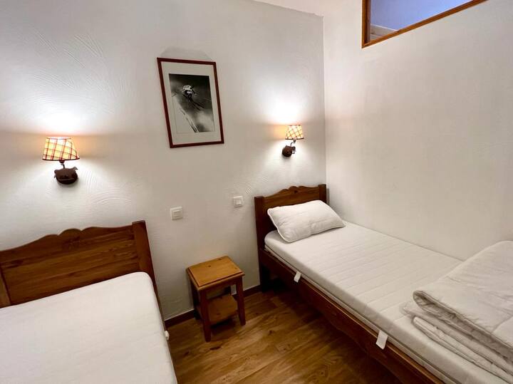 sovutrymme på nedervåningen