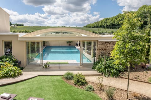 Soue revisitée, cottage with pool, SPA