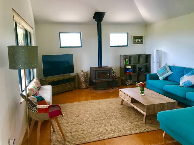 Illawong House Surfers Point Margaret River gallery image 5