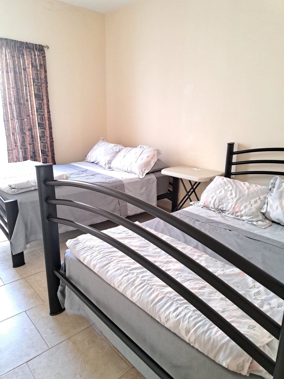 Dos camas tamaño matrimonial