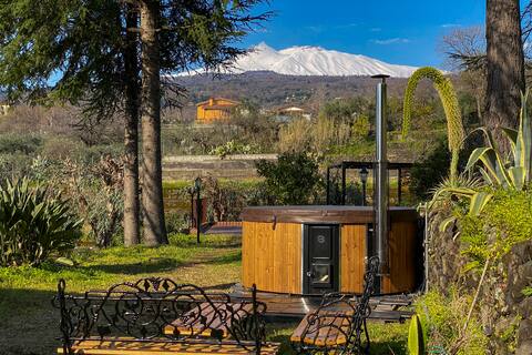 La Villa Rosa-Breathtaking views of Volcano Etna 🌋