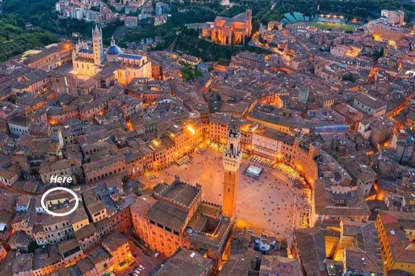 Small Nest 50 Meters From Piazza Del Campo