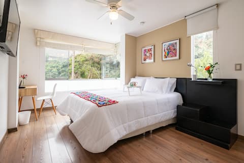 Cozy suite in La Molina, pool