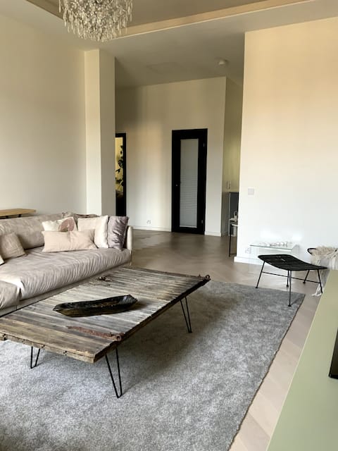 Popular Airbnb listing: Spacious design home in city centre in Taka Töölö