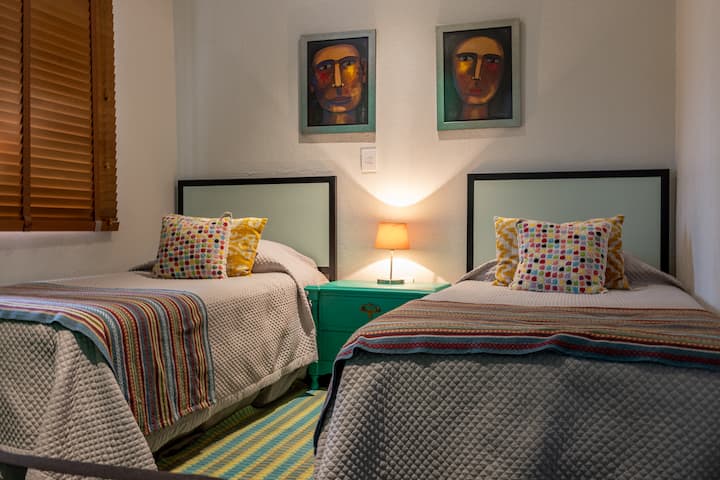 غرفة ثانوية 