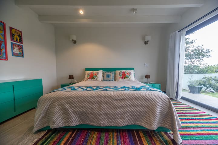 غرفة نوم في بنغل  