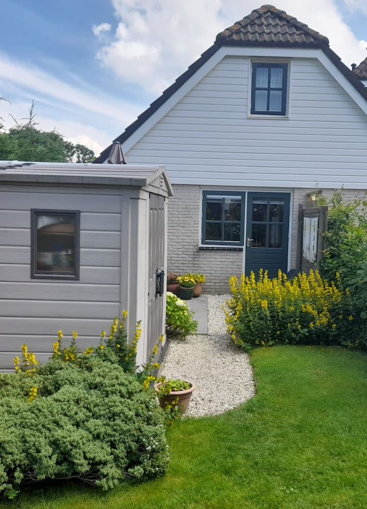 Charming Guest House in Bruinisse, Zeeland