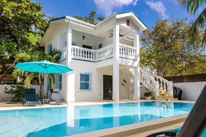 Azul Vista Villas-tropical oasis with private pool gallery image 5