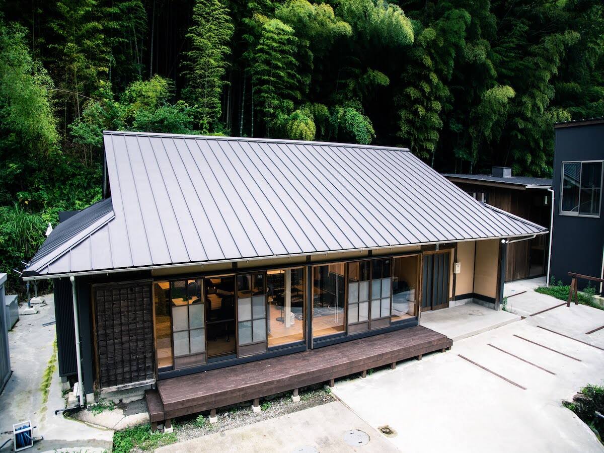 山の中の一棟貸切宿 五番地/GOBANCHI