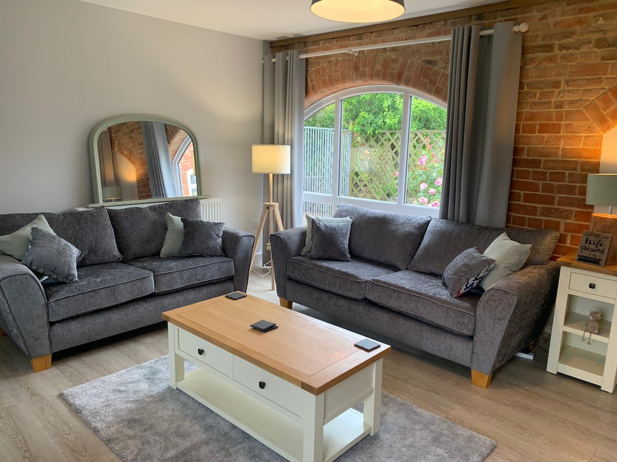 Top performing Airbnb: The Annexe @Hornsland Barn in Boston