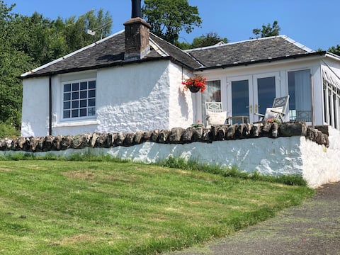 Kestrel Cottage with Stunning Views