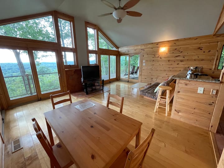 Lotus View Retreat in Yogaville/Chalet Cabins for Rent in Buckingham