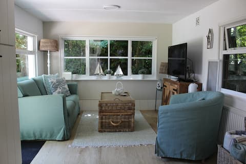 Top Airbnb: Rivièra Cabin Egmond, chalet by the sea in Bergen (Nh.)
