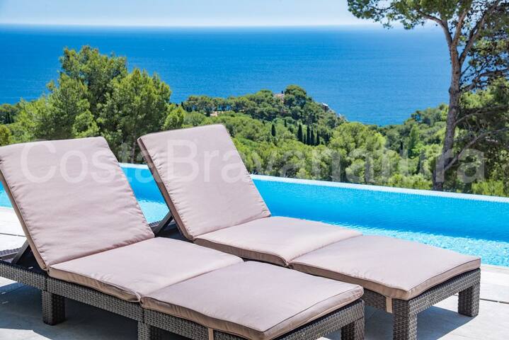 CostaBravaNatura ★Villa Pinya de Rosa★ gallery image 3