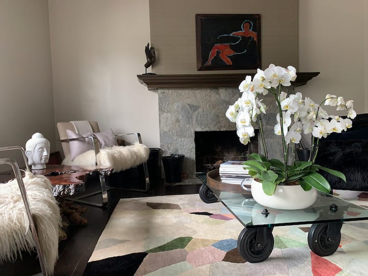 Chic Family Beach Home On Coveted Walk Street - Manhattan Beach, CA