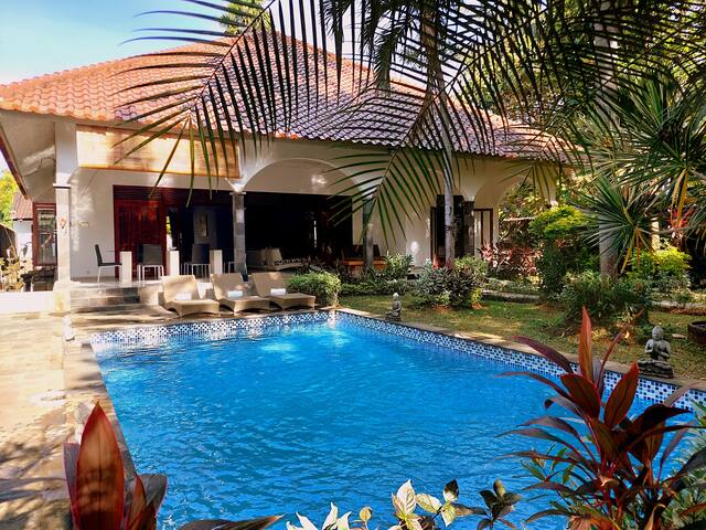 Lovina Villa Property managed Airbnb listing 2