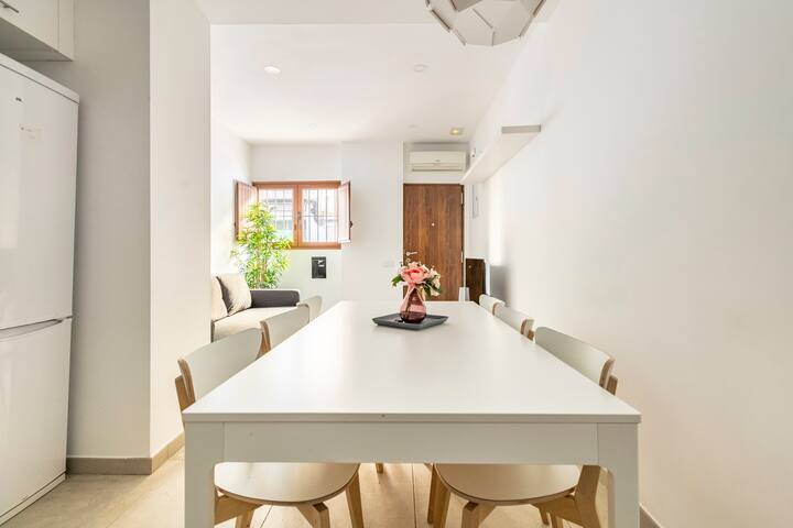 Gran vivienda 3 min Barrio Ruzafa gallery image 4