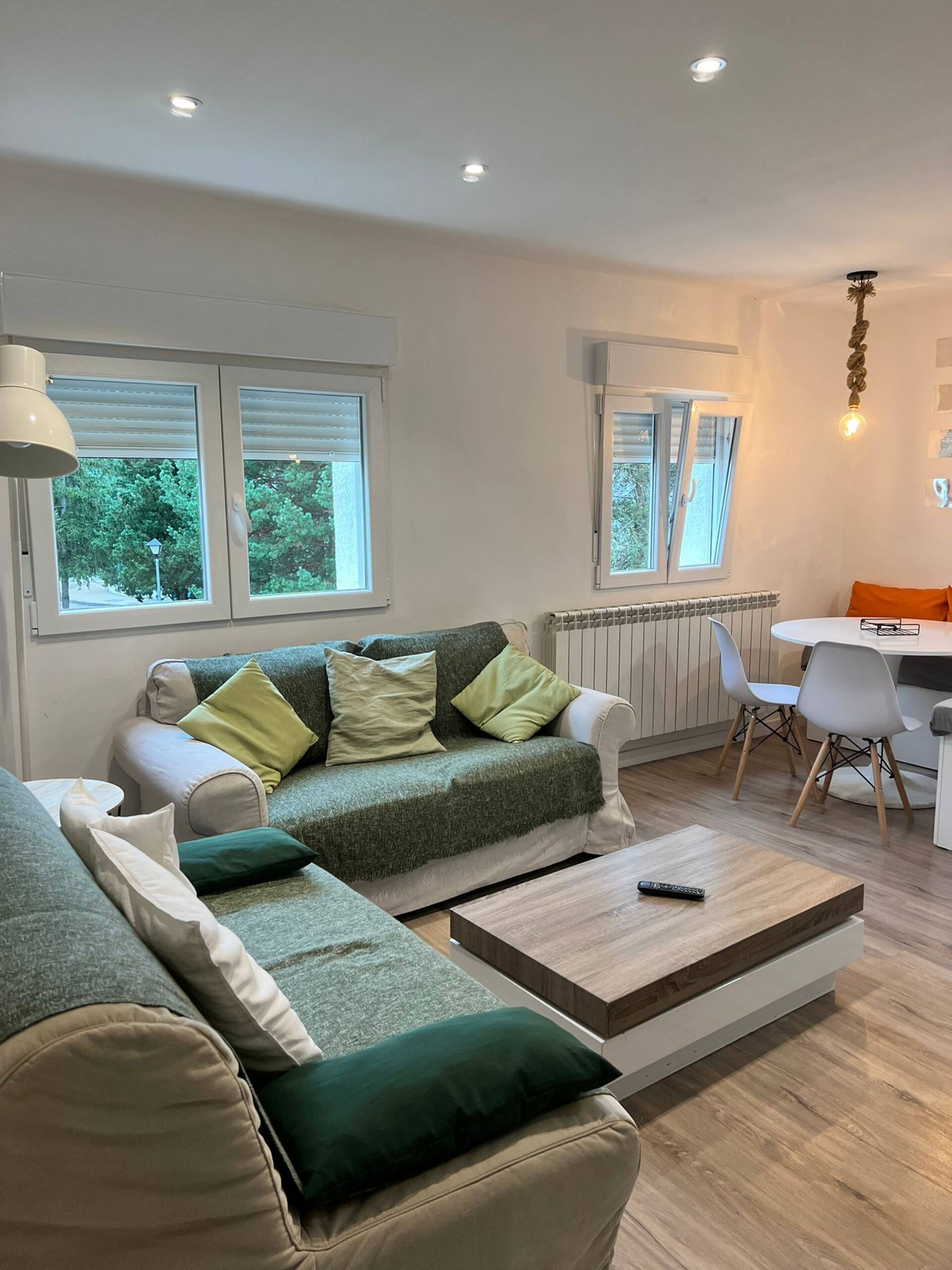 Newly renovated loft with 2 bedrooms.