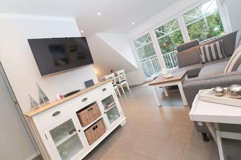 Light-flooded and modern apartment