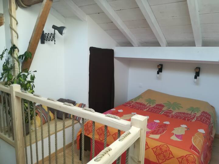 mezzanine de monedas