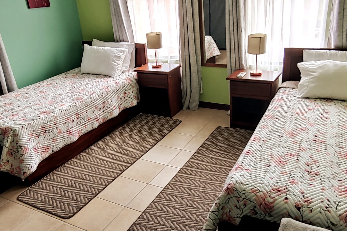 Стая за гости