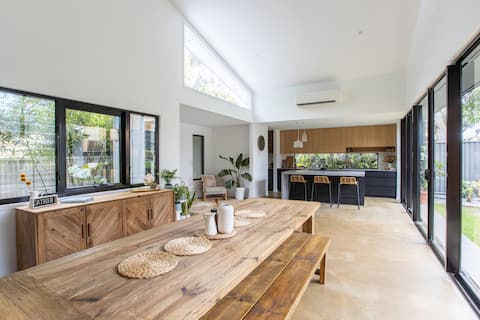 Successful Airbnb property: house on anne - in the heart of pottsville in Tweed Shire Council