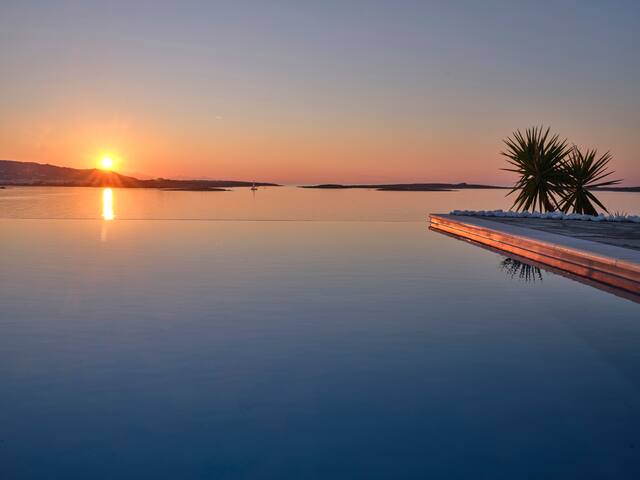 Villa Thalina gallery image 4