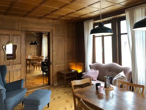 Holmes's & Watson's Home