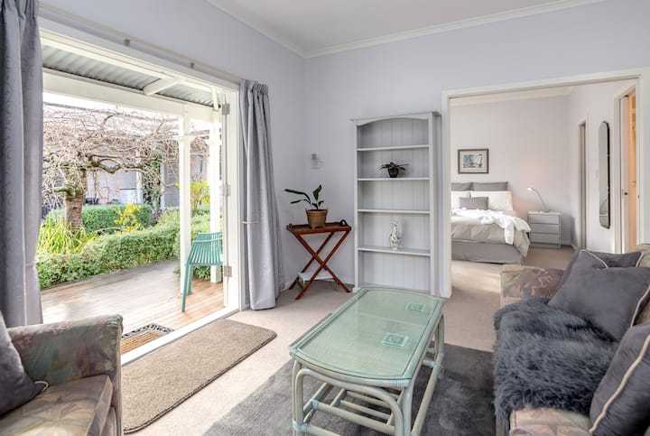 Boutique Greytown cottage